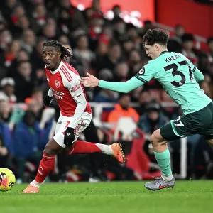 Arsenal v Wolverhampton Wanderers - Premier League