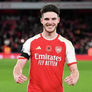 Arsenal Victory Print: Declan Rice at Emirates Stadium