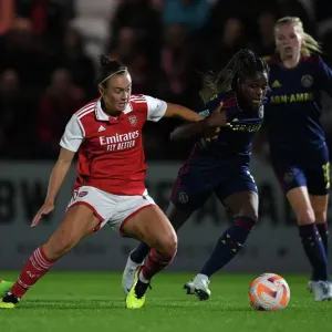 Arsenal vs Ajax: Caitlin Foord vs Liza van der Most - UEFA Women's Champions League Clash