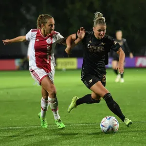 Arsenal vs. Ajax Women: UEFA Champions League Second Qualifying Round Clash Arsenal vs. Ajax Women: UEFA Champions League Second Qualifying Round Clash