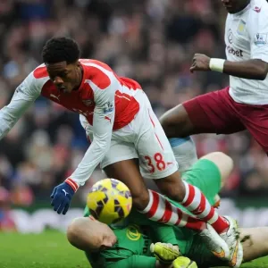 Arsenal vs Aston Villa: Akpom Wins Penalty in Premier League Clash