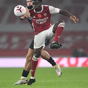 Arsenal vs Aston Villa: Bukayo Saka Fends Off Jack Grealish Pressure in Premier League Clash
