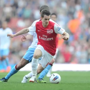 Arsenal vs Aston Villa: Premier League Showdown at Emirates Stadium (2011-12)