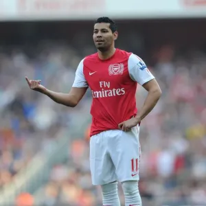 Arsenal vs Aston Villa: Premier League Showdown at Emirates Stadium, 2011-12