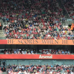 Arsenal vs Aston Villa: Premier League Showdown at Emirates Stadium, March 2012