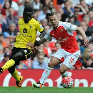 Arsenal vs Aston Villa: Wilshere vs Gana Battle in Premier League Showdown (2015-16) Arsenal vs Aston Villa: Wilshere vs Gana Battle in Premier League Showdown (2015-16)