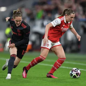 Arsenal vs. Bayern Munich: A Battle in the UEFA Women's Champions League Quarter-Finals