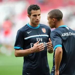 Arsenal vs Benfica: Pre-Season Showdown at Estadio da Luz (2011), Lisbon Arsenal vs Benfica: Pre-Season Showdown at Estadio da Luz (2011), Lisbon