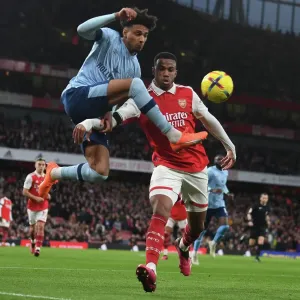 Arsenal vs Brentford: Gabriel Faces Off Against Schade in Intense Premier League Clash Arsenal vs Brentford: Gabriel Faces Off Against Schade in Intense Premier League Clash
