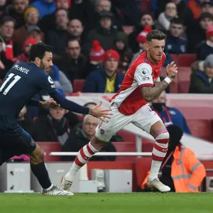 Arsenal vs Burnley: Battle for Premier League Points - Ben White vs Dwight McNeil