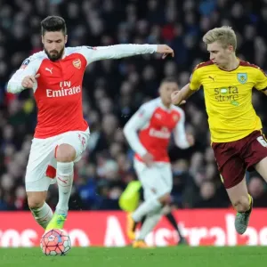Arsenal vs Burnley: FA Cup Clash - Giroud vs Mee