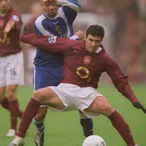 Arsenal vs. Cardiff City: 2005-06 Season Match