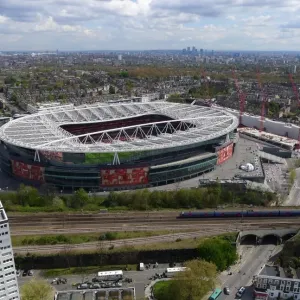 Arsenal vs. Chelsea: Battle of Emirates Stadium - Barclays Premier League Arsenal vs. Chelsea: Battle of Emirates Stadium - Barclays Premier League