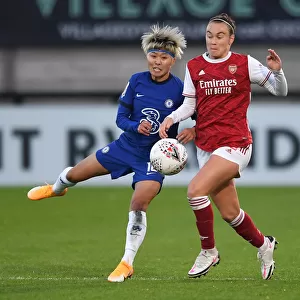 Arsenal vs. Chelsea: A Battle in the FA WSL - Caitlin Foord vs. Ji So-Yun