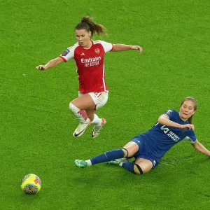 Arsenal vs. Chelsea: Clash in the Barclays Women's Super League (2023-24) - Pelova Leaps Over Nusken