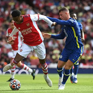 Arsenal vs. Chelsea: Clash of Minds at the Emirates