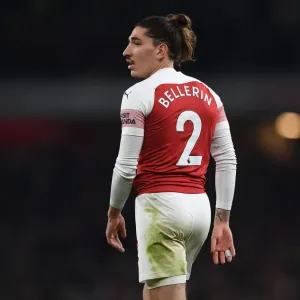 Arsenal vs Chelsea: Hector Bellerin in Action at the Emirates Stadium, Premier League 2018-19