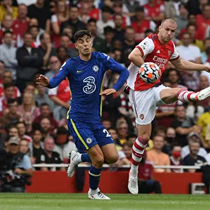 Arsenal vs. Chelsea: Holding Clears Under Pressure in Intense Premier League Clash
