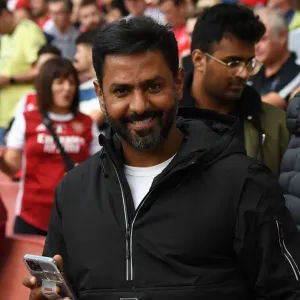 Arsenal vs Chelsea: Passionate Fan Awaits Premier League Showdown at Emirates Stadium