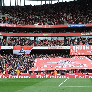 Arsenal vs Chelsea: Passionate Fans at the Emirates Stadium, Premier League 2011-12