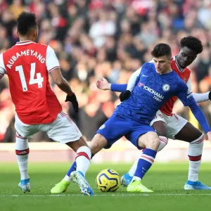 Arsenal vs. Chelsea: Saka and Aubameyang Clash in Intense Premier League Showdown Arsenal vs. Chelsea: Saka and Aubameyang Clash in Intense Premier League Showdown