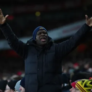 Arsenal vs. Chelsea: A Sea of Passion at the Emirates Stadium