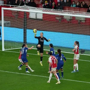 Arsenal vs Chelsea: Showdown in the Barclays Women's Super League at Emirates Stadium (2023-24)