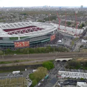Arsenal vs. Chelsea Showdown at Emirates Stadium