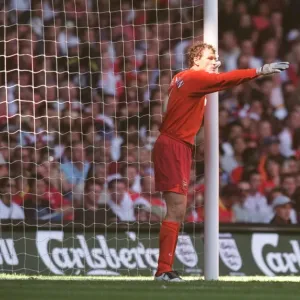 Arsenal vs. Chelsea Showdown: Jens Lehmann's Legendary FA Community Shield Performance, 2005 Arsenal vs. Chelsea Showdown: Jens Lehmann's Legendary FA Community Shield Performance, 2005