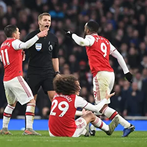 Arsenal vs. Chelsea: Torreira, Aubameyang, and Guendouzi Protest Ref's Call during Intense Premier League Clash (December 2019)