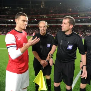 Arsenal vs. Chelsea: Vermaelen and Essien Toss Coin at Capital One Cup 4th Round Arsenal vs. Chelsea: Vermaelen and Essien Toss Coin at Capital One Cup 4th Round