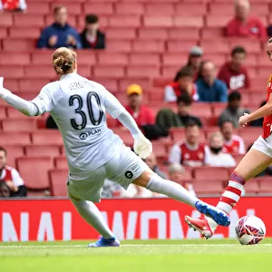 Arsenal vs Chelsea: Women's Football - Tense Moment as Evans Shoots Past Berger