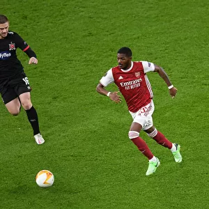 Arsenal vs Dundalk: Maitland-Niles in Action at Empty Emirates Stadium, UEFA Europa League 2020-21