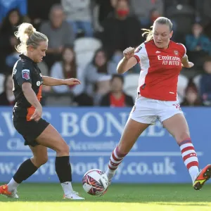 Arsenal vs Everton: Clash in the FA WSL - Frida Maanum and Izzy Christiensen Battle It Out