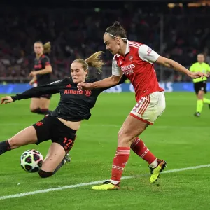 Arsenal vs. FC Bayern Munchen: UEFA Women's Champions League Quarter-Final 1st Leg