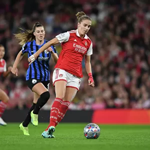 Arsenal vs. FC Zurich: Vivianne Miedema in Action - UEFA Women's Champions League Group C