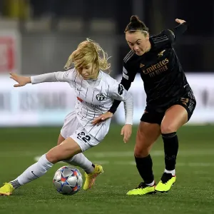 Arsenal vs. FC Zurich: Women's UEFA Champions League Clash in Schaffhausen