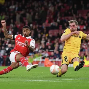 Arsenal vs. FK Bodo/Glimt: Tense Moment as Reiss Nelson Shoots in UEFA Europa League
