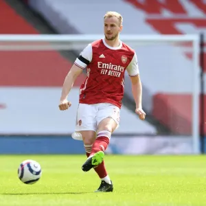 Arsenal vs Fulham: Empty Emirates Stadium Amidst COVID-19 Restrictions (April 2021)