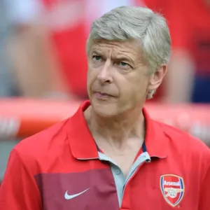 Arsenal vs. Hannover 96: 2009-10 Season Match