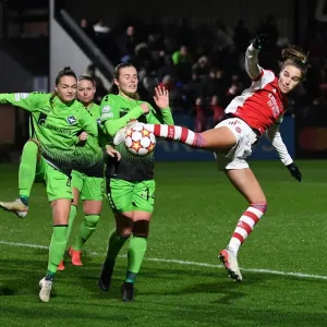 Arsenal vs HB Koge: Vivianne Miedema Faces Off in UEFA Women's Champions League Clash Arsenal vs HB Koge: Vivianne Miedema Faces Off in UEFA Women's Champions League Clash