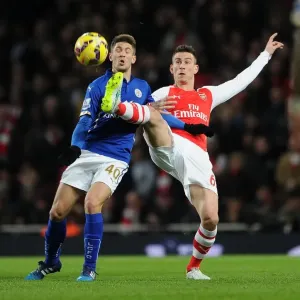 Arsenal vs Leicester City: Koscielny vs Kramaric in Intense Premier League Clash Arsenal vs Leicester City: Koscielny vs Kramaric in Intense Premier League Clash