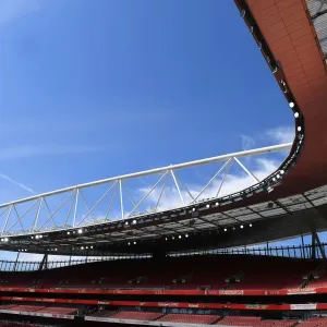 Arsenal vs Leicester City: Premier League Kick-off at Emirates Stadium (2017-18) Arsenal vs Leicester City: Premier League Kick-off at Emirates Stadium (2017-18)