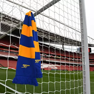 Arsenal vs Leicester City: Scarf at the Emirates