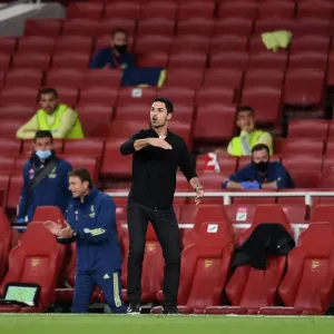 Arsenal vs. Liverpool: Empty Emirates Stadium - Arteta's Pandemic-Hit Premier League Clash (2019-20) Arsenal vs. Liverpool: Empty Emirates Stadium - Arteta's Pandemic-Hit Premier League Clash (2019-20)