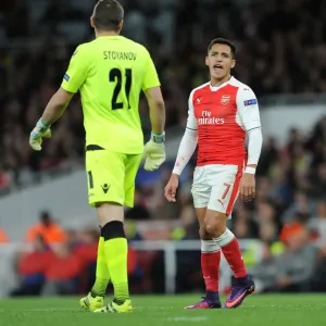 Arsenal vs Ludogorets: Sanchez's Intense Clash in the 2016-17 UEFA Champions League Arsenal vs Ludogorets: Sanchez's Intense Clash in the 2016-17 UEFA Champions League