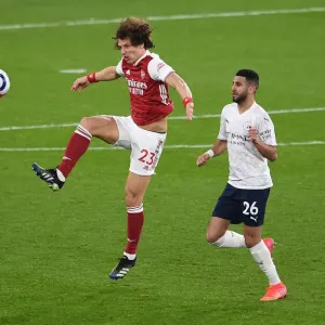 Arsenal vs Manchester City: David Luiz Fends Off Mahrez Amid Empty Emirates Stadium (Premier League 2020-21) Arsenal vs Manchester City: David Luiz Fends Off Mahrez Amid Empty Emirates Stadium (Premier League 2020-21)