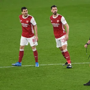 Arsenal vs Manchester City: Dani Ceballos and Pablo Mari Discuss with Referee Amid Strict COVID-19 Protocols (2020-21) Arsenal vs Manchester City: Dani Ceballos and Pablo Mari Discuss with Referee Amid Strict COVID-19 Protocols (2020-21)