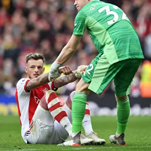Arsenal vs Manchester City: Ben White's Injury Moment in 2021-22 Premier League Clash