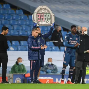 Arsenal vs Manchester City: Empty Etihad Stadium Showdown (2020-21 Premier League)